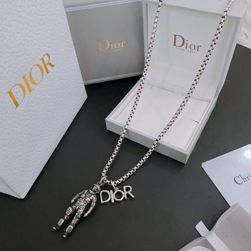 chr1st1an D10r necklaces